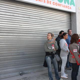 Els piquets han fet tancar un supermercat Mercadona a Tortosa
