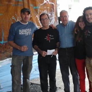 CanetdeMar_JoaquimCampassol_El grup d'artistes de Canet pintant un mural a l'institut Domènec i Montaner