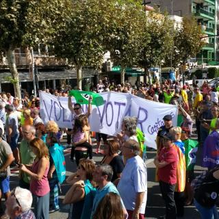 Marató per la Democràcia, davant de l'Ajuntament d'El Masnou