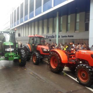 Tractors a l escola Pia Santa Anna de Mataro