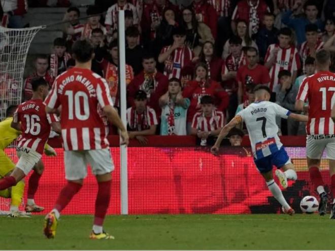 Javi Puado, definint a porteria buida després de driblar Rubén Yáñez, en l’únic gol del partit