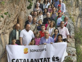 Bona part dels participants a la trobada, a les escales que porten al santuari de Montgrony Jordi Puig