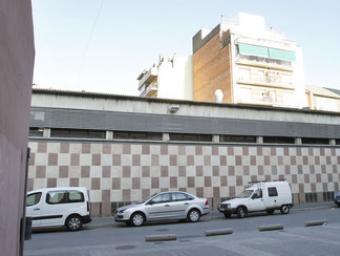 La vorera davant del mercat de Sant Carles era un lloc habitual per als quioscos de gelats a l’estiu Griselda Escrigas