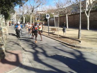 Wilson Kipsang encapçala el grup capdavanter al pas pel Passeig de la Garriga Ferran Polo