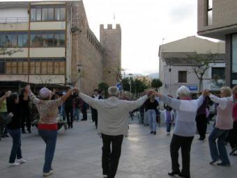 Ballada de sardanes per Sant Jordi, l'any 2014 Cedida