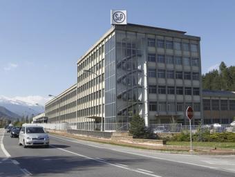 L’empresa té el centre productiu a Ripoll, en la imatge, amb les oficines i el centre logístic a Parets Jordi Puig