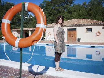 Beatriu Balmes, la nova responsable de l’equipament a la piscina que està oberta al poble Marc Sanyé