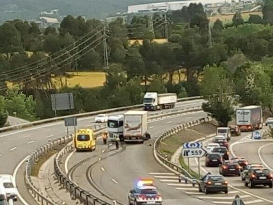 Un camió avariat obliga a tallar l'A-2 en sentit Lleida Info Anoia