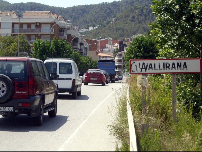 Entrada al municipi de Vallirana per la N-340 GABRIEL MASSANA