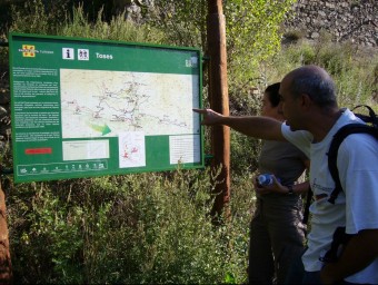 Imatge d'arxiu de la presentació d'una de les rutes senderistes de la Vall de Ribes. J.C