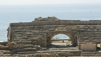 L'amfiteatre estava construït fora muralles, i s'hi feien els espectacles de gladiadors.  JUDIT FERNÁNDEZ