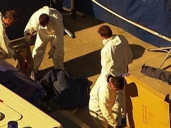 Els Mossos, treballant al lloc on es va trobar el cos.  TV3