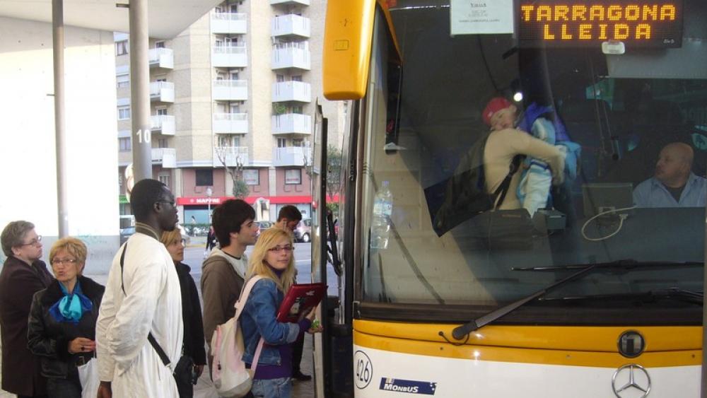 Anar amb bus de Montblanc a Tarragona pot ser més car amb les noves  targetes | òscar palau | Tarragona | El Punt Avui