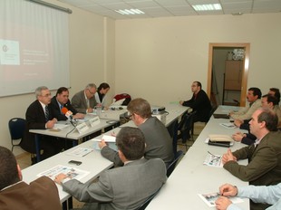 Una imatge de la presentació ahir a Mataró de l'informe de la Cambra de Comerç./  R. G