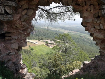 Vista del Penedès des del Castell de Font-rubí ORIOL DURAN
