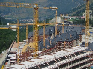Les obres del complex de la Ruda, en una imatge de l'estiu del 2007.  JOAN RUEDA