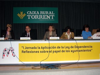 Presidència de la primera jornada celebrada a Torrent de l'Horta. /  ARXIU
