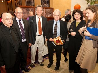 La delegació de Vilassar de Dalt durant la presentació de la biennal Nova York, al novembre passat.