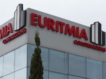 L'edifici d'Euritmia està situat al polígon industrial Casanova d'Aiguaviva. Ò.P