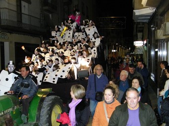Una de les carrosses que van prendre part en el carnaval d'Ulldecona. ALBA PORTA