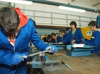 Un dels tallers de formació professional a l'IES Comte de Rius de Tarragona. R.L