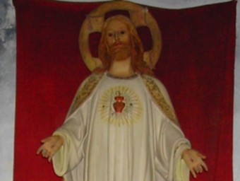 La imatge del Sagrat Cor, abans de ser robada de l'església de Cassà de Pelràs.