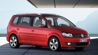 En la part frontal del nou Touran es perceben les línies de disseny que Volkswagen aplica als seus nous models.