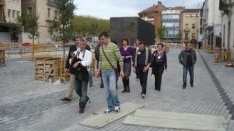 La comissió internacional, al Firalet d'Olot. J.C.