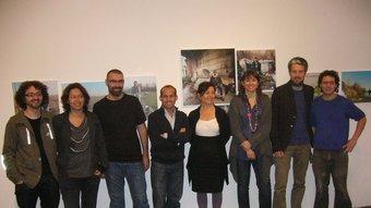 Els artistes, amb la directora del Bòlit i la tinent d'alcalde de Cultura, Lluïsa Faxedas. X.C
