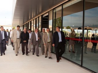 El vicepresident del govern, Josep Lluís Carod-Rovira va inaugurar el nou pavelló diumenge EL PUNT