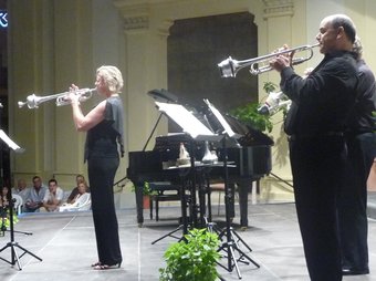 La nit de la trompeta es va cloure amb els quatre intèrprets dalt l'escenari. ESCORCOLL