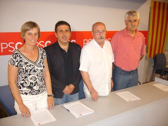 Alguns dels signants, d'esquerra a dreta: Cantenys, Casassa, Gironès i Nogué, ahir. O.M