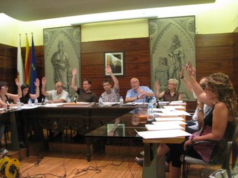 Tots els regidors de Solsona van votar a favor de la moció independentista. E. ESCOLÀ (ACN)
