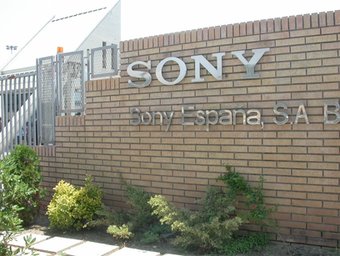 Façana de les instal·lacions de la multinacional Sony a Viladecavalls. J. TORRENTS