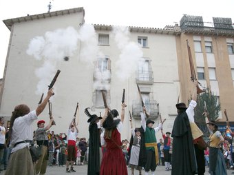 Els bandolers i l'època barroca omplen aquests dies els carrers de Sant Hilari.  SELVA COMUNICA