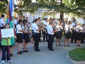 Espiga d'Or, una de les bandes que va participar ahir en la trobada de Jesús. A. PORTA