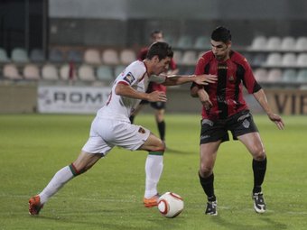 La Pobla va dominar en moltes fases del partit i va fer més mèrits per vèncer que el Reus.  J.C.LEÓN