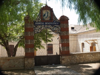 Antic Hospital de Beneficència, actual Casa del Major d'Aielo. ESCORCOLL