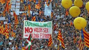 Manifestació del 10 de juliol a Barcelona, amb el lema “Som una nació. Nosaltres decidim” JUANMA RAMOS / ARXIU