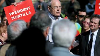 El candidat del PSC a la presidència de la Generalitat, José Montilla, en un míting a Barcelona EFE - MARTA PÉREZ