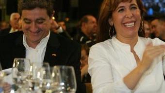 Josep Enric Millo i Alicia Sánchez-Camacho, en l'inici de campanya, ahir, a l'Auditori de Girona. JOAN SABATER