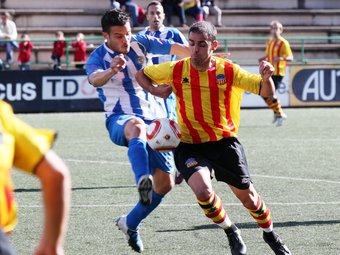 Imatge d'un partit entre el Gandia i Sant Andreu. ARXIU