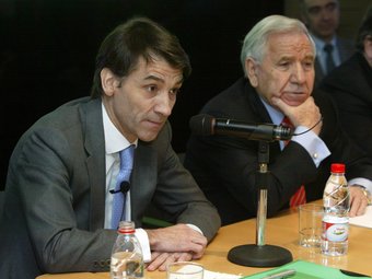 Xavier Pujol (esquerra) i Josep Maria Pujol, conseller delegat i president de Ficosa, respectivament JUANMA RAMOS