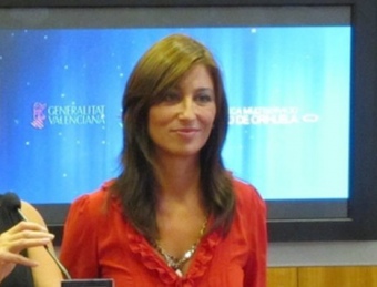 Mónica Lorente, a la dreta, amb la portaveu del Consell. REDACCIÓ