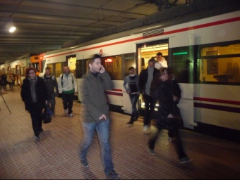 Imatge d'arxiu de l'arribada d'un tren de rodalies a l'estació de Vilafranca del Penedès A. MERCADER