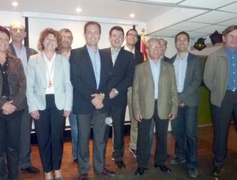 Els caps de llista de CiU al Pla de l'Estany, durant l'acte de presentació fet ahir al restaurant La Carpa, de Banyoles. R. E