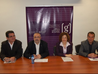 Acte de presentació dels programes iintergeneracionals de Gandia. CEDIDA