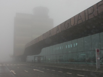 L'aeroport d'Alguaire en un dia d'intensa boira D.M