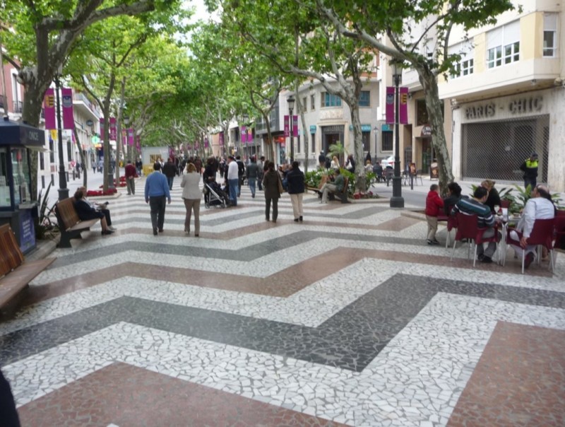 Passeig de les Germanies de la capital de la Safor. ESCORCOLL