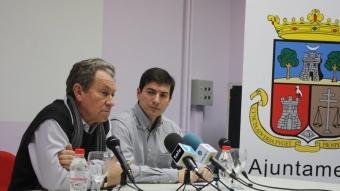 José Luis Andrés Chavarrías (a l'esquerra) en conferència de premsa. ARXIU